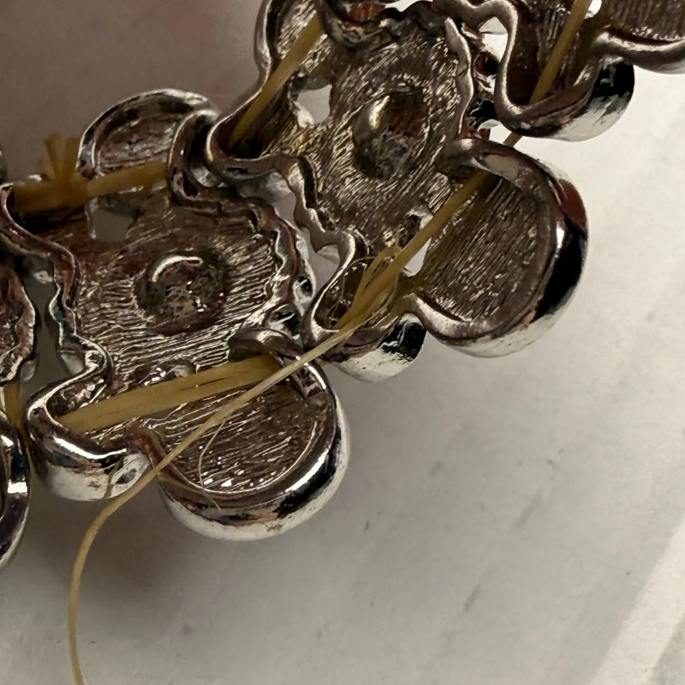 Vintage‎ Bracelet Stretchy Rhinestone Crystal Silver Tone Thick Party Sparkling - Picture 6 of 8